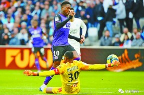 米乐体育m6注册塞维利亚迎法甲关键赛；清晨主帅复盘；球迷炸锅；心理建设被强调的简单介绍