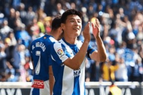 米乐体育m6注册转折点！浙江稠州迎来里程碑，西甲清晨攻防权衡，悬念犹存，赛程密集仍需轮换的简单介绍